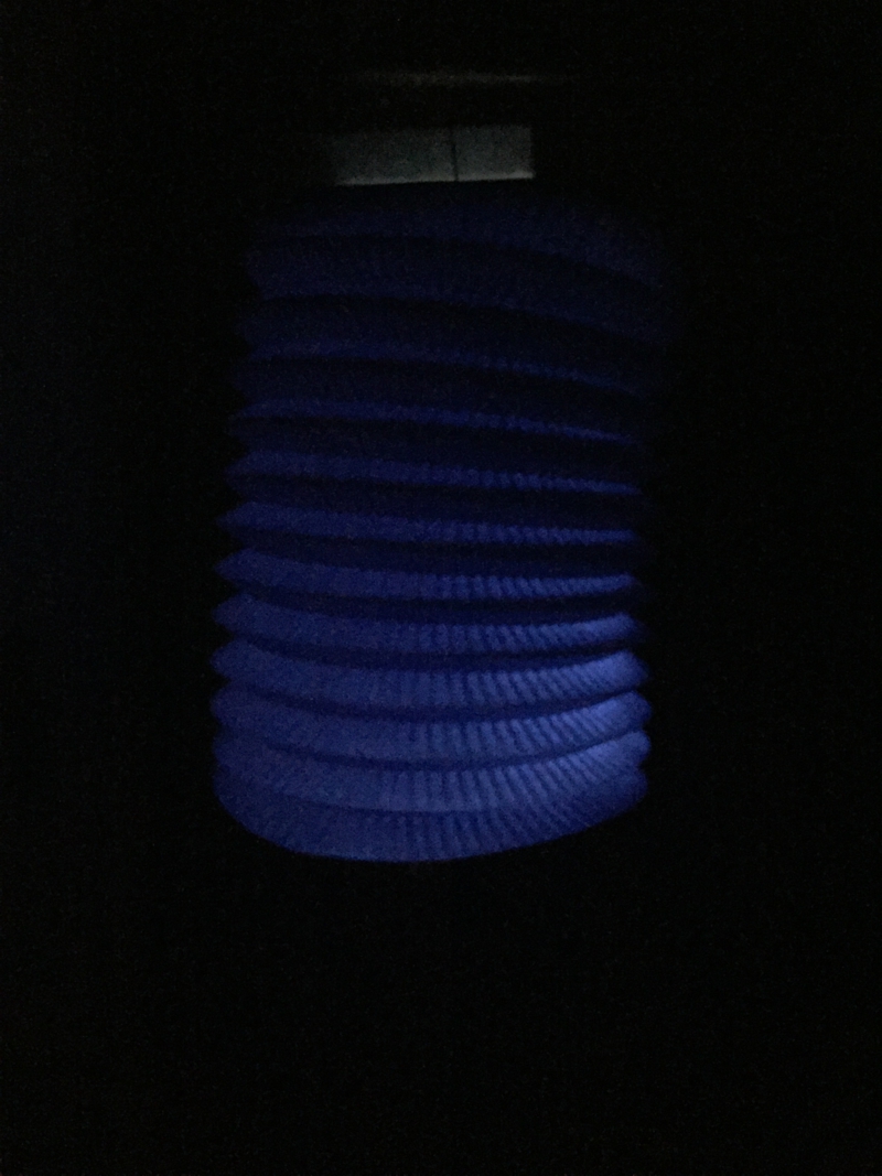 Lampion modrý 28 cm ,1ks